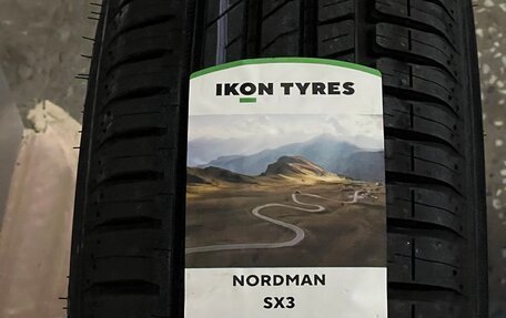 Renault Sandero I, 2014 год, 900 000 рублей, 18 фотография