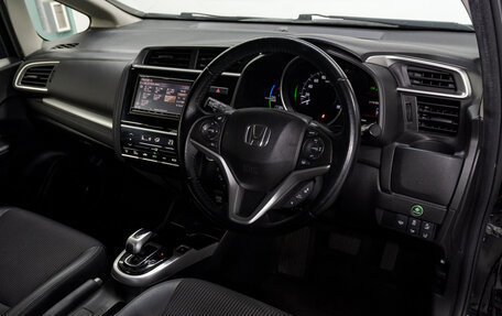 Honda Fit III, 2018 год, 1 158 000 рублей, 9 фотография