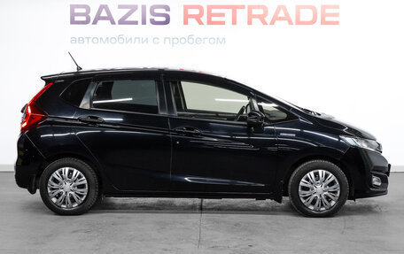 Honda Fit III, 2018 год, 1 158 000 рублей, 4 фотография