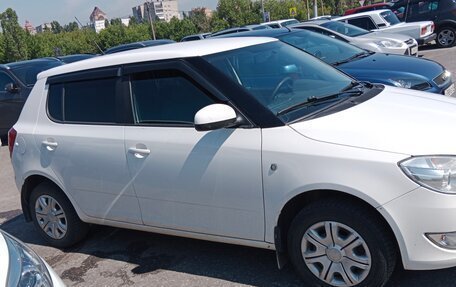 Skoda Fabia II, 2011 год, 570 000 рублей, 3 фотография