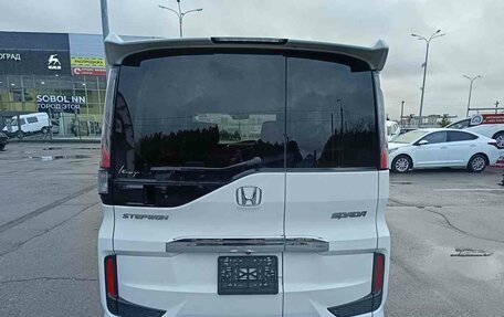 Honda Stepwgn IV, 2019 год, 2 625 000 рублей, 6 фотография