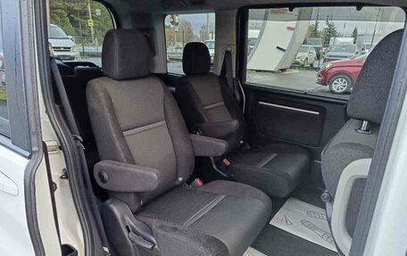 Honda Stepwgn IV, 2019 год, 2 625 000 рублей, 12 фотография