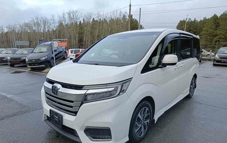 Honda Stepwgn IV, 2019 год, 2 625 000 рублей, 3 фотография