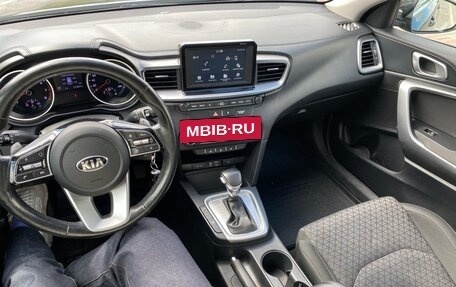 KIA cee'd III, 2019 год, 1 600 000 рублей, 17 фотография