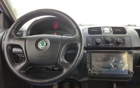 Skoda Fabia II, 2008 год, 450 000 рублей, 11 фотография