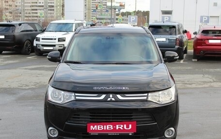 Mitsubishi Outlander III рестайлинг 3, 2012 год, 1 250 000 рублей, 2 фотография