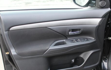 Mitsubishi Outlander III рестайлинг 3, 2012 год, 1 250 000 рублей, 11 фотография