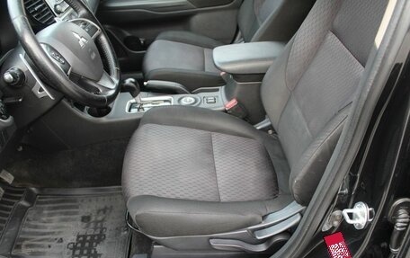 Mitsubishi Outlander III рестайлинг 3, 2012 год, 1 250 000 рублей, 13 фотография
