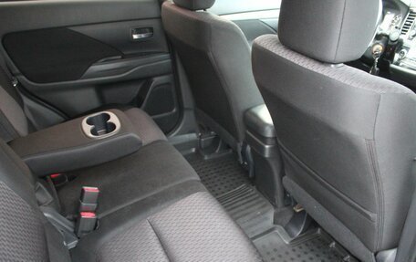 Mitsubishi Outlander III рестайлинг 3, 2012 год, 1 250 000 рублей, 23 фотография