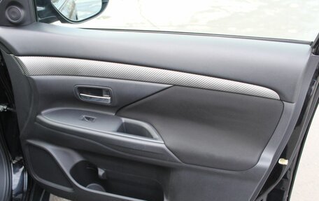 Mitsubishi Outlander III рестайлинг 3, 2012 год, 1 250 000 рублей, 24 фотография