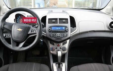 Chevrolet Aveo III, 2013 год, 570 000 рублей, 11 фотография