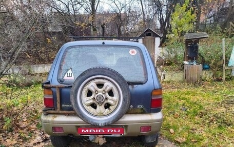 KIA Sportage IV рестайлинг, 2003 год, 240 000 рублей, 3 фотография