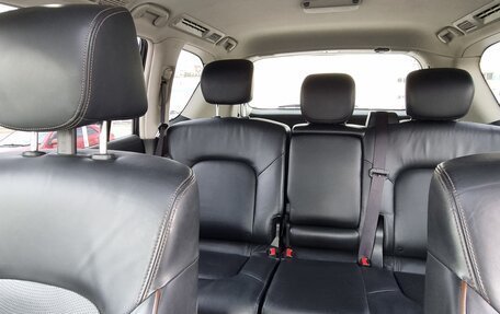 Nissan Patrol, 2012 год, 2 900 000 рублей, 12 фотография