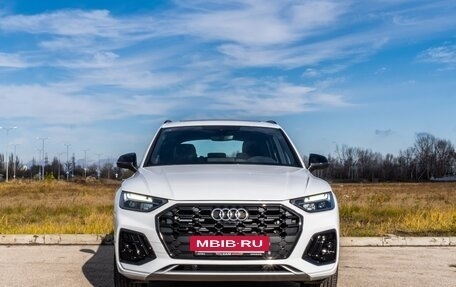 Audi Q5, 2024 год, 6 850 000 рублей, 2 фотография
