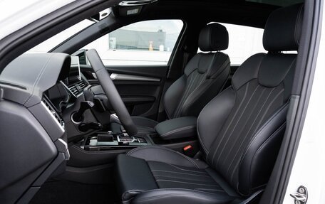 Audi Q5, 2024 год, 6 850 000 рублей, 6 фотография