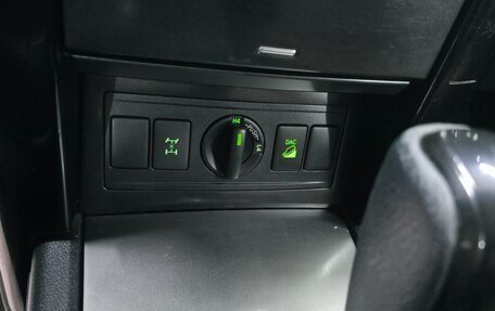 Toyota Land Cruiser Prado 150 рестайлинг 2, 2017 год, 4 400 000 рублей, 10 фотография