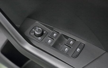 Volkswagen T-Cross I, 2021 год, 1 305 000 рублей, 13 фотография