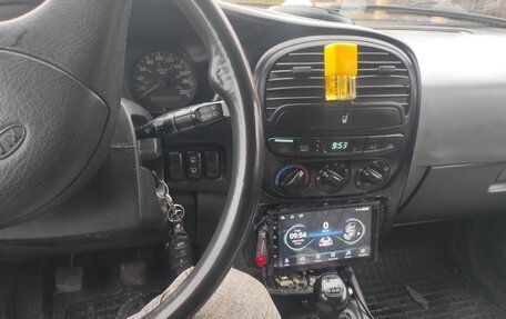 KIA Sportage IV рестайлинг, 2004 год, 279 000 рублей, 5 фотография