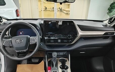 Toyota Highlander, 2025 год, 6 250 000 рублей, 6 фотография