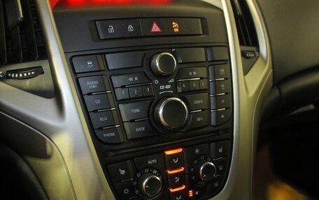 Opel Astra J, 2011 год, 676 000 рублей, 13 фотография