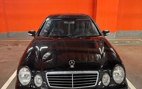 Mercedes-Benz CLK-Класс, 2000 год, 830 000 рублей, 1 фотография