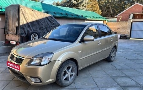 KIA Rio II, 2010 год, 450 000 рублей, 1 фотография