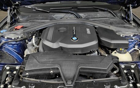 BMW 3 серия, 2017 год, 1 897 000 рублей, 14 фотография