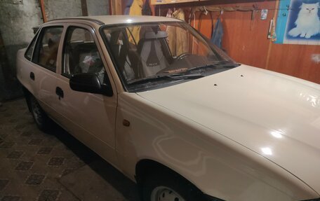 Daewoo Nexia I рестайлинг, 2013 год, 400 000 рублей, 4 фотография