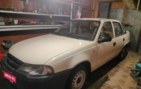 Daewoo Nexia I рестайлинг, 2013 год, 400 000 рублей, 3 фотография