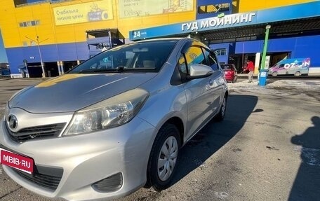 Toyota Vitz, 2012 год, 700 000 рублей, 1 фотография