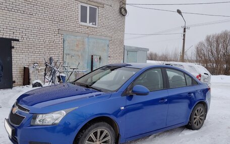 Chevrolet Cruze II, 2011 год, 620 000 рублей, 3 фотография
