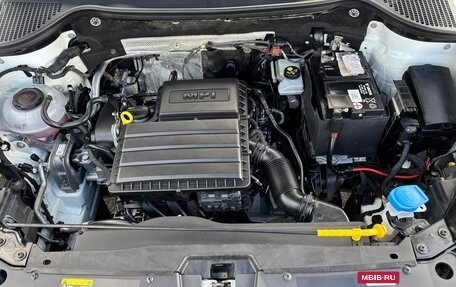 Skoda Karoq I, 2021 год, 2 100 000 рублей, 15 фотография