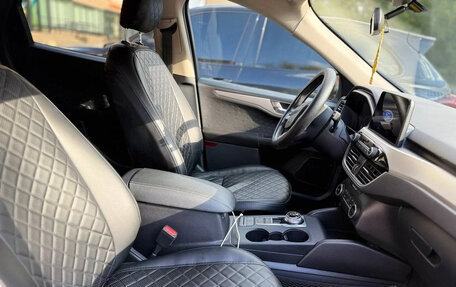 Ford Escape, 2020 год, 1 450 000 рублей, 3 фотография