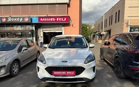 Ford Escape, 2020 год, 1 450 000 рублей, 2 фотография