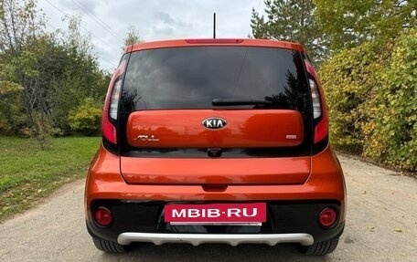 KIA Soul II рестайлинг, 2018 год, 1 659 000 рублей, 4 фотография