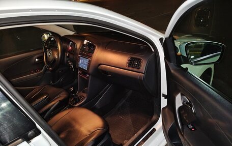 Volkswagen Polo VI (EU Market), 2017 год, 1 099 000 рублей, 7 фотография