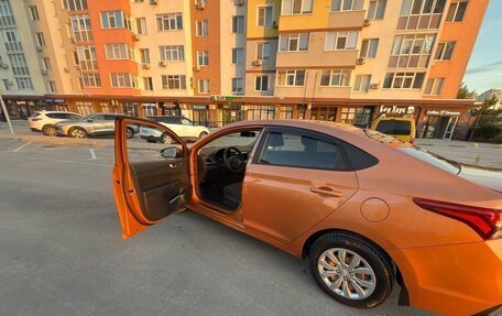 Hyundai Solaris II рестайлинг, 2017 год, 1 300 000 рублей, 6 фотография