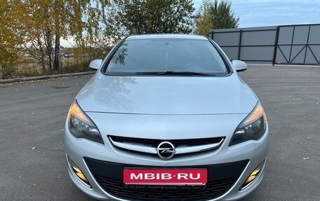 Opel Astra J, 2012 год, 685 000 рублей, 8 фотография