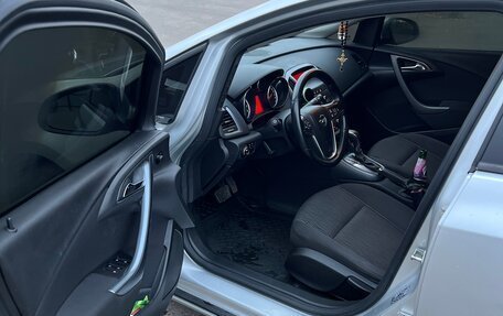 Opel Astra J, 2012 год, 685 000 рублей, 14 фотография