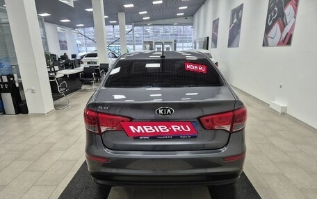 KIA Rio III рестайлинг, 2017 год, 1 069 000 рублей, 10 фотография