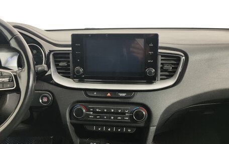 KIA cee'd III, 2021 год, 1 747 000 рублей, 19 фотография