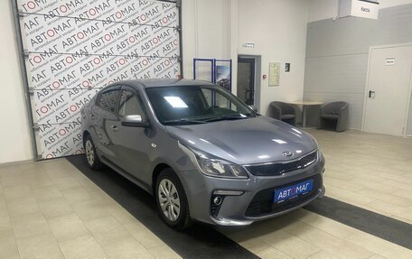 KIA Rio IV, 2017 год, 996 000 рублей, 3 фотография