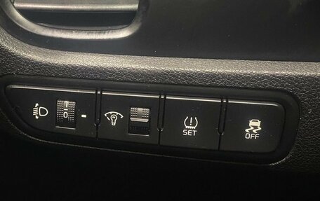 KIA Rio IV, 2017 год, 996 000 рублей, 25 фотография