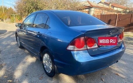 Honda Civic VIII, 2007 год, 595 000 рублей, 3 фотография