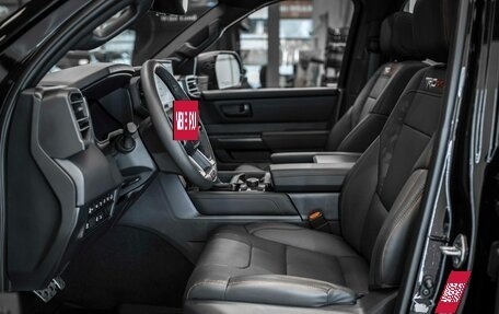 Toyota Tundra, 2024 год, 9 899 999 рублей, 15 фотография