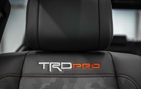 Toyota Tundra, 2024 год, 9 899 999 рублей, 26 фотография