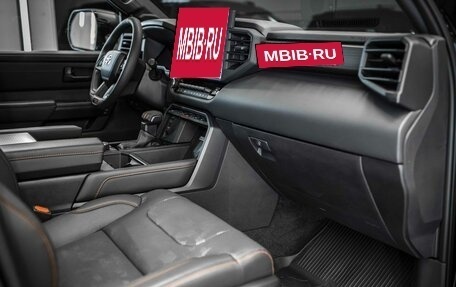 Toyota Tundra, 2024 год, 9 899 999 рублей, 24 фотография