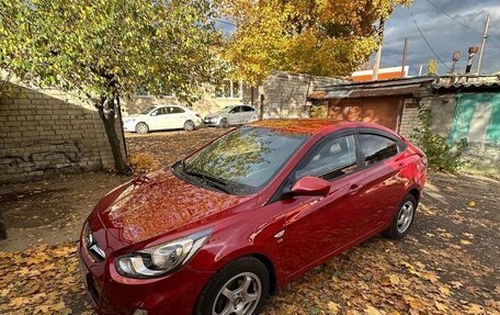 Hyundai Solaris II рестайлинг, 2013 год, 950 000 рублей, 7 фотография