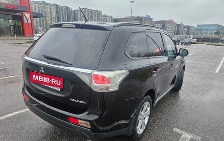 Mitsubishi Outlander III рестайлинг 3, 2012 год, 1 450 000 рублей, 9 фотография