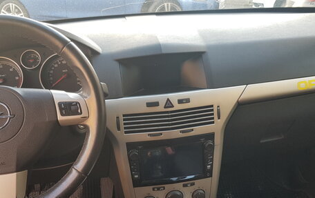 Opel Astra H, 2007 год, 670 000 рублей, 4 фотография